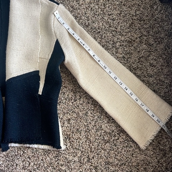 Women's Black and Cream color black Jacket organic - Picture 7 of 10